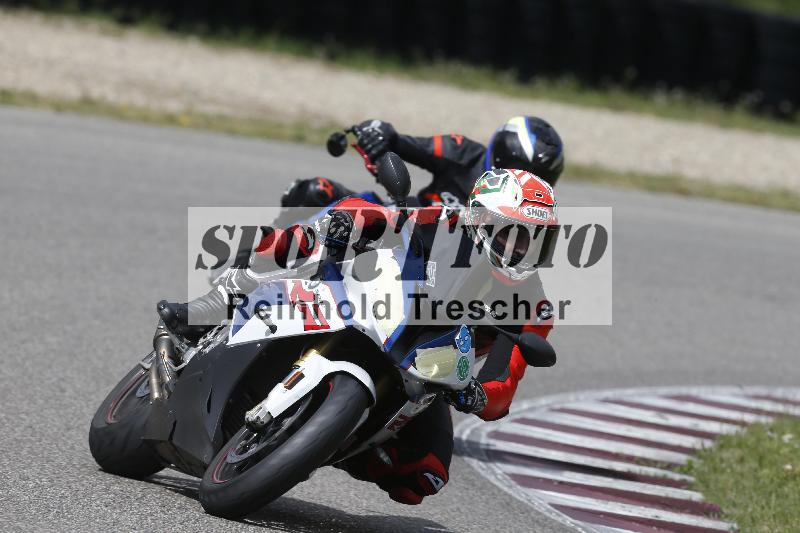 /09 19.04.2026  Caremotion get faster ADR/Gruppe gruen/9